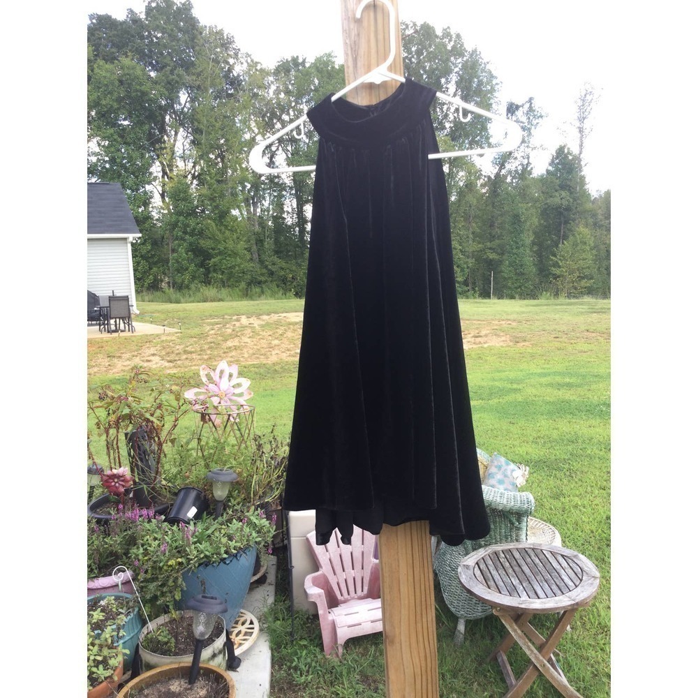 French connection womens turtleneck Bandana top size S NEW‎ blouse velvet black